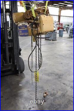 Acco Wright-Way 1 Ton Electric Chain Hoist with Motorized Trolley
