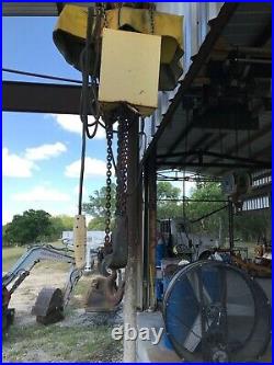 Budgit 5 Ton Chain Hoist Yellow Great Used Condition 110/220 Volt Single Phase