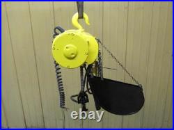 Budgit Electric Roller Chain Hoist 1 Ton 2000 Lbs 3 PH 10' Ft. Lift 16 FPM