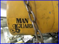 Budgit Man Guard Model 113450-40, G-355-1R, 500lb Electric Chain Hoist Used