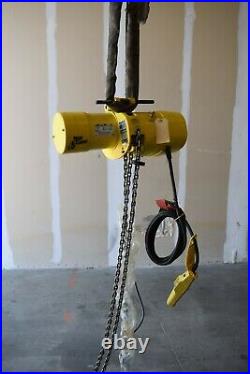 Budgit ManGuard Electric Chain Hoist 1/2 ton, 15' lift, 16 fpm, 460/3/60, lug