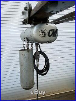 CM LODESTAR 1/2 Ton Electric Chain Hoist with Trolley 3-phase used EXCELLENT