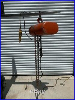 CM Loadstar L 1 ton Electric Chain Hoist (6 ft lift)