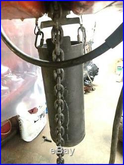 CM Lodestar 1 Ton Electric Chain Hoist Model L 2 ` 20' chain` Chain Bucket` 230V