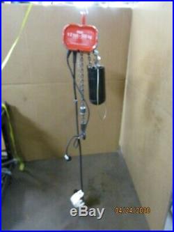 CM Model W F 1/2t Ton 1000lb Electric Chain Hoist 1/2hp 115v 1ph 8ft Chain Drop
