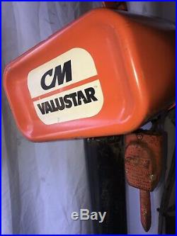CM Valustar 2 Ton 4000lb Electric Hoist 115v 14 Amps Model WR Chain bucket nice