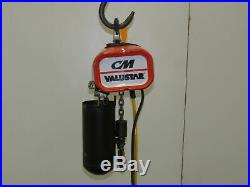 CM Valustar Model WB 1/4 Ton 500LB Electric Chain Hoist 1PH 120V 12' Lift Tested
