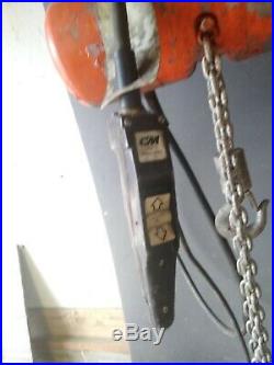 Cm Lodestar Model B 1/4 Ton 500lb Electric Chain Hoist 10' Lift 16 FPM 115V 1Ph