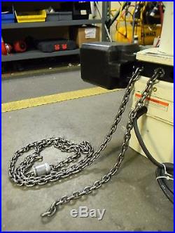 Coffing Industrial Duty Electric Chain Hoist 1/2 ton 16 FPM 10' Lift 220V 08221W