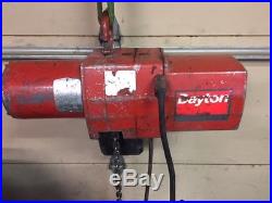 Electric Dayton Chain Hoist 1/2 Ton 10ft Lift 1 Phase 120volts 1000lb