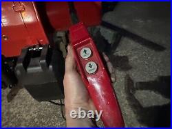 Milwaukee 9560 1/2 Ton Electric Chain Hoist Red Wired 120VAC, Pendant