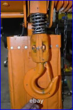 Nice Harrington 2 Ton Electric Chain Hoist ES3B-104 with 26 Ft of Lift 26 FPM