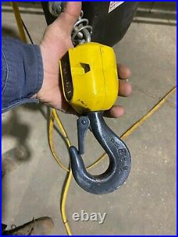 R&M 1 Ton Electric Chain Hoist with Motorized Trolley, Lift 15 FT, 460V