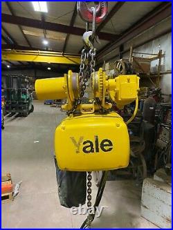 Yale 1/2 Ton Electric Chain Hoist with Motorized Trolley, 25 FT Lift, 110V